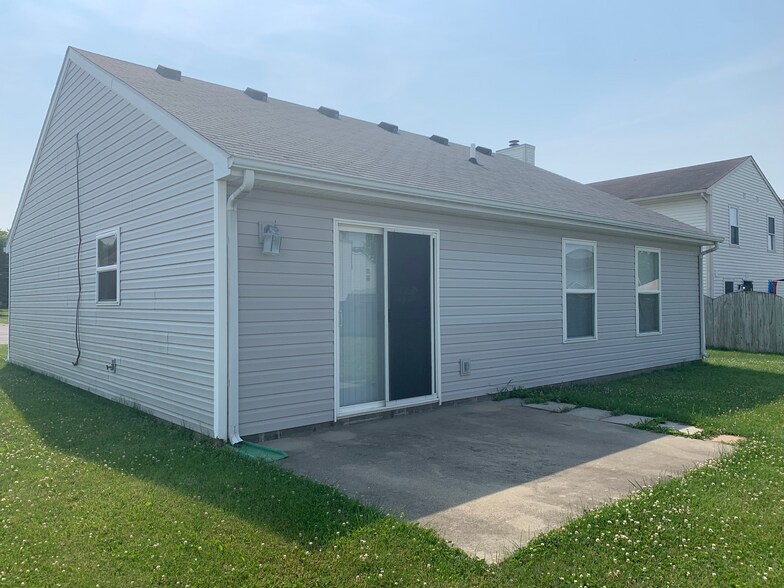 Building Photo - 1319 Tedlee Dr