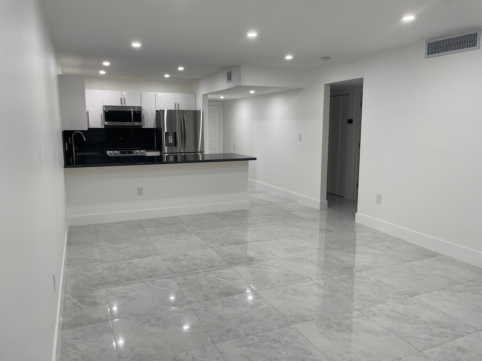 Living Area - 6070 W 19th Ave