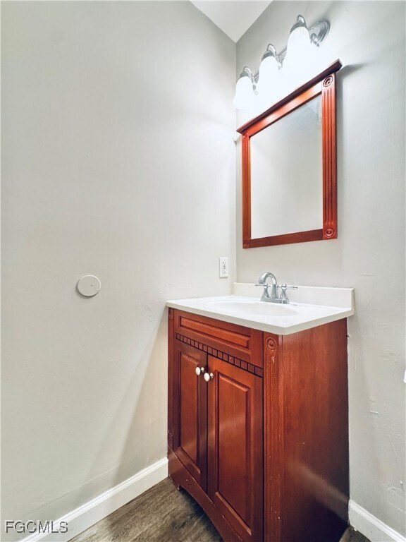 Building Photo - 3407 Winkler Ave