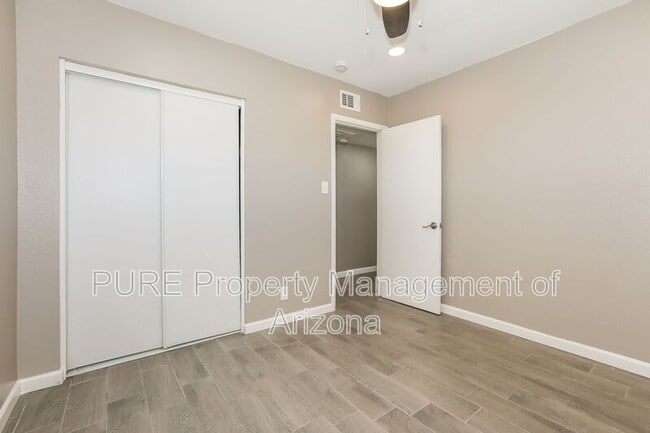 Building Photo - 100 W Gary Dr