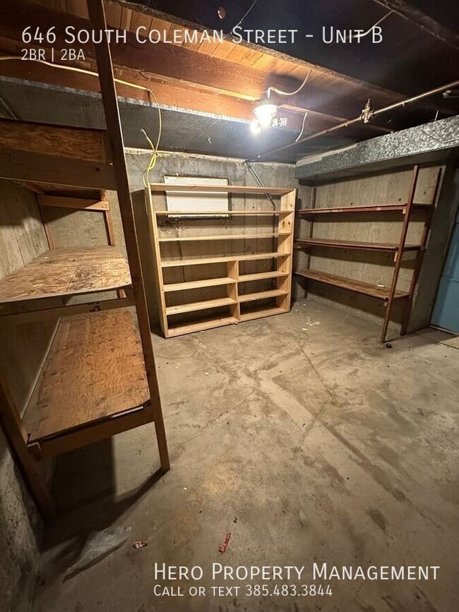 Building Photo - 646 S Coleman St