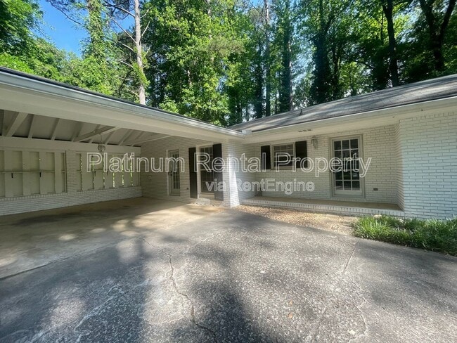 Building Photo - 224 Cold Creek Dr