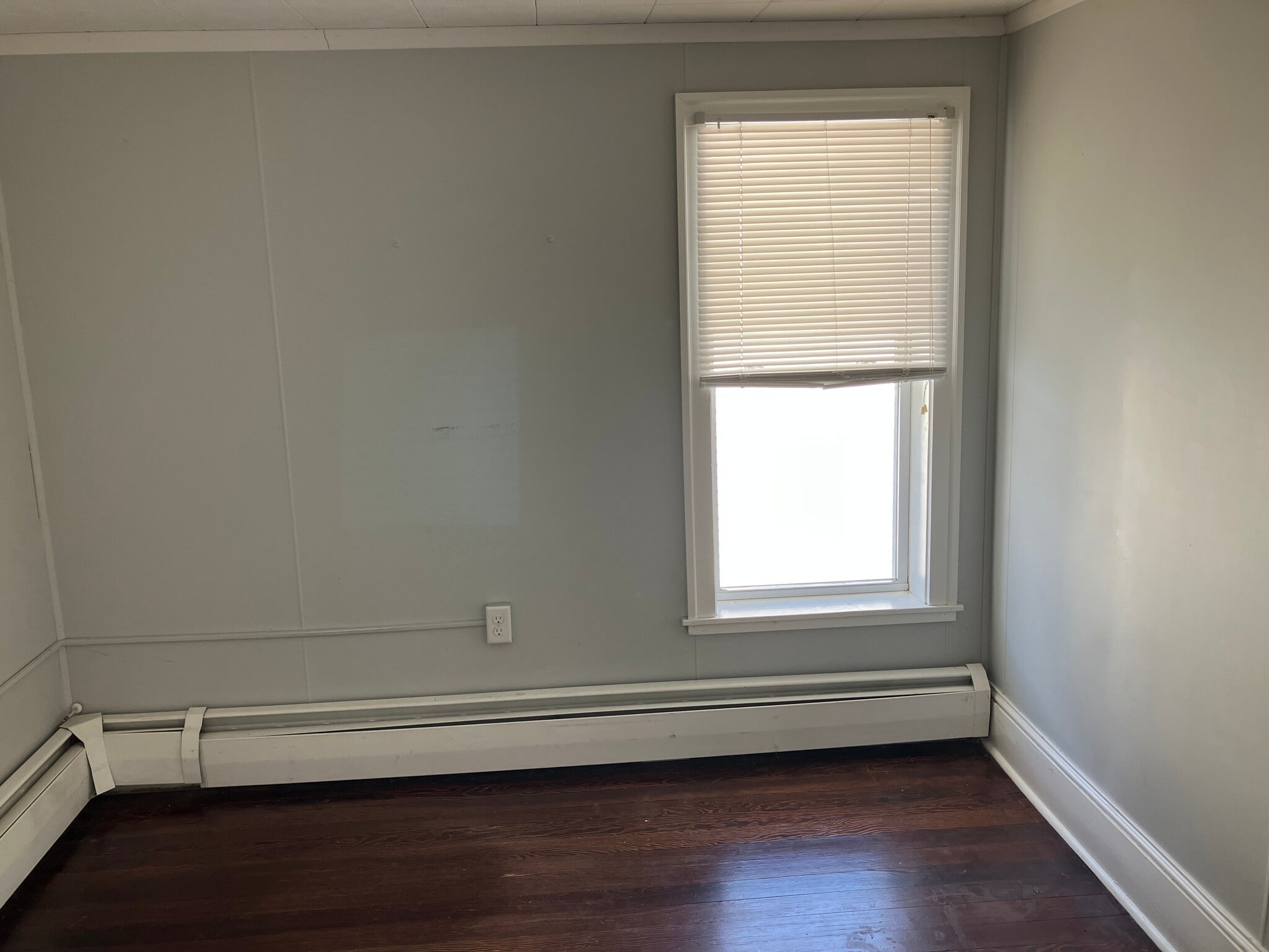 Building Photo - 5 Pine St