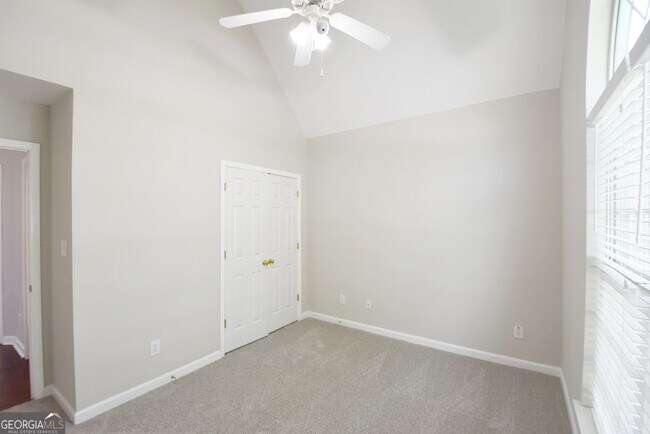 Building Photo - 208 Turnbridge Cir