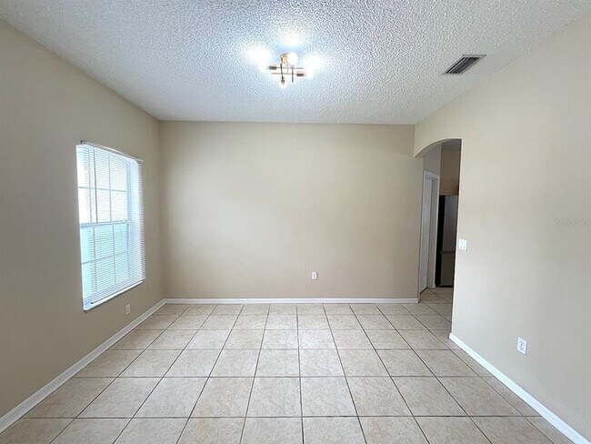 Building Photo - 36 Ripplewood Ln