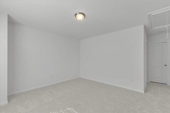 Building Photo - 202 Tokalaun Dr