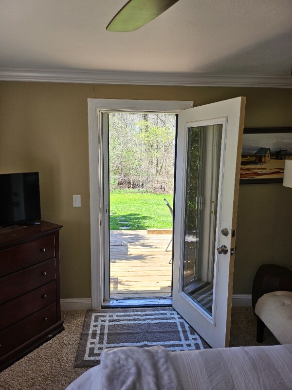 Building Photo - 14949 Hook Hollow Rd