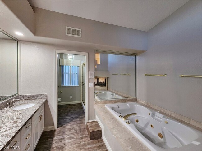 Building Photo - 3376 Tiara Point Cir