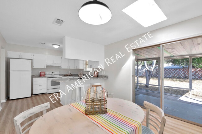 Building Photo - 131 Holmes Blvd NW