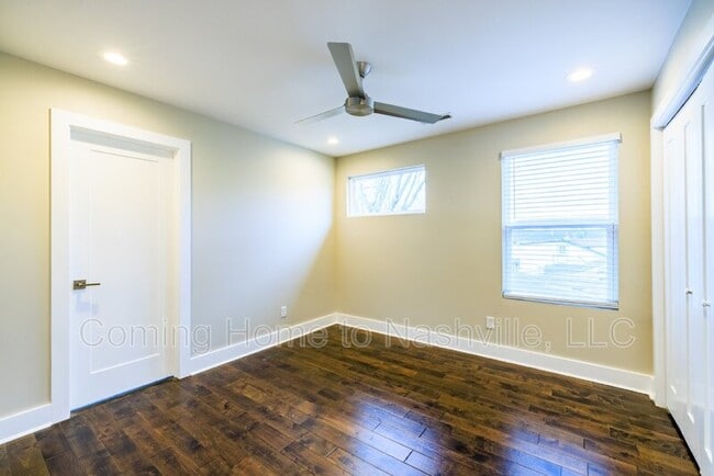 Building Photo - 1719 Pecan St