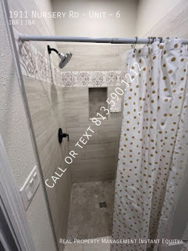 Building Photo - 1911 Nursery Rd