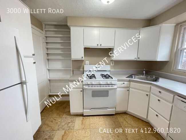 Building Photo - 2 bed, 1 bath house in Brentwood