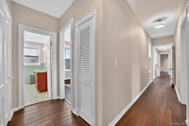 Building Photo - 81 Woodland Ave