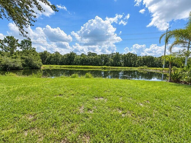 Building Photo - 6509 Bridgecrest Dr