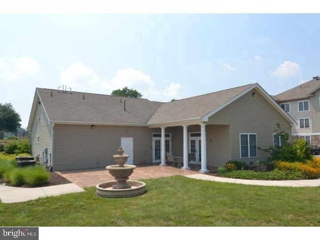 Building Photo - 432 Highland Ests