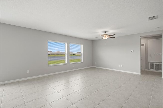 Building Photo - 16649 Carlton Pond St