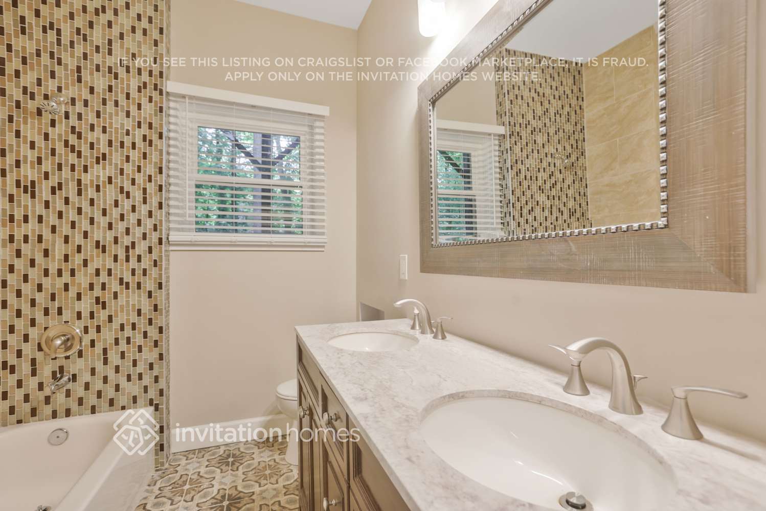 Building Photo - 664 Indigo Ln NW