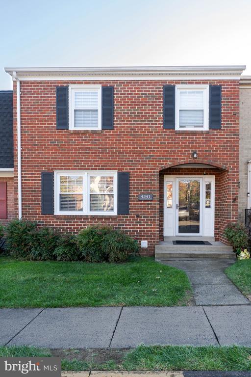 Building Photo - 4541 Ravensworth Rd