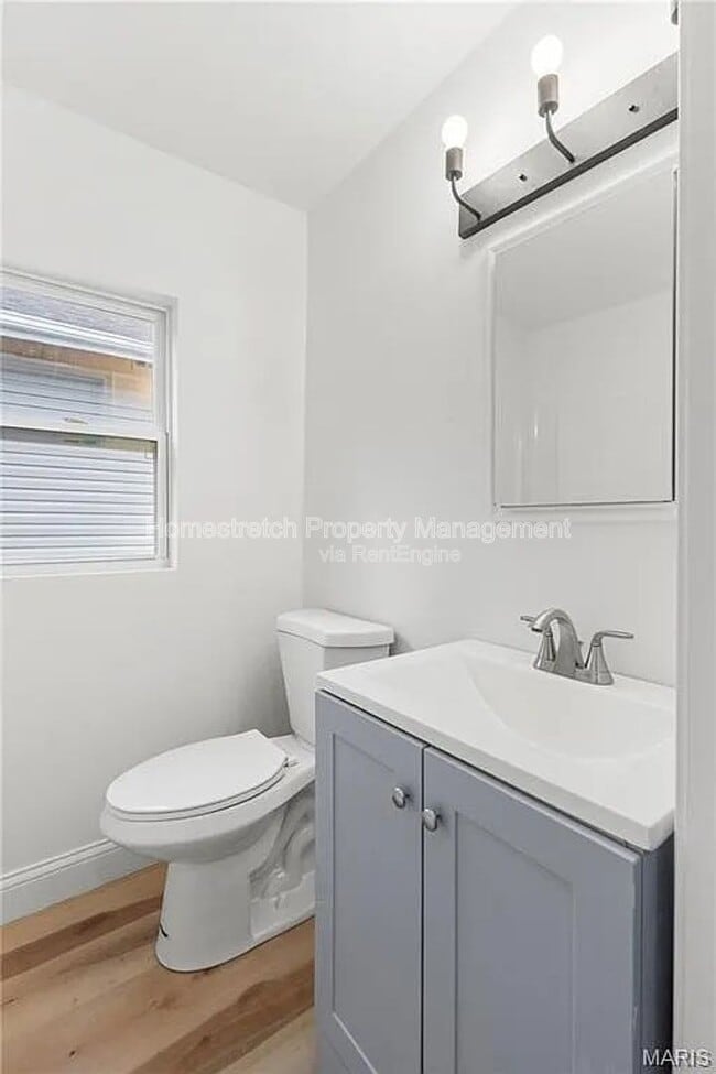 Building Photo - 5021 Davison Ave