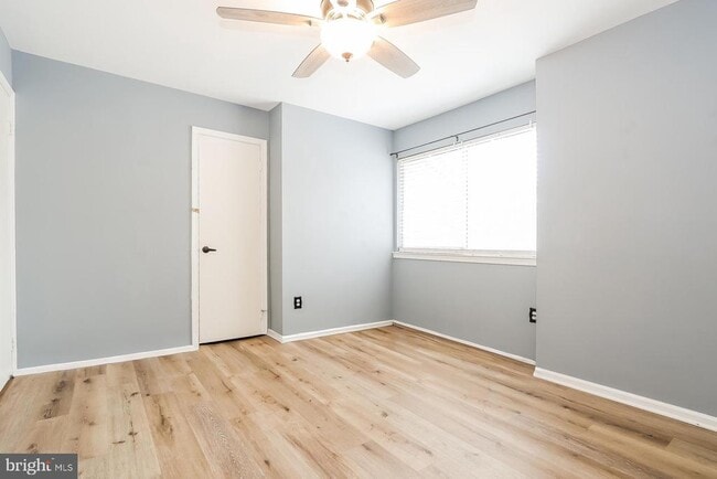 Building Photo - 94 Teal Ct