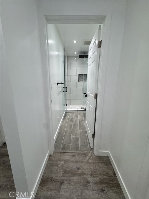 Building Photo - 2212 Linda Flora Dr