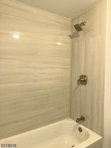 Building Photo - 1 Oak Grove Rd