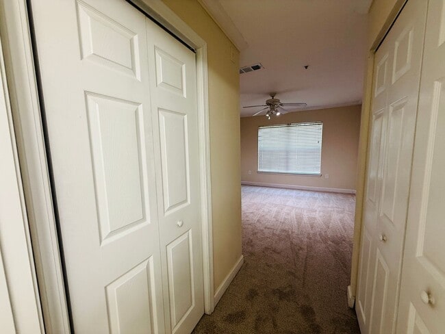 Building Photo - 18557 Bridle Club Dr