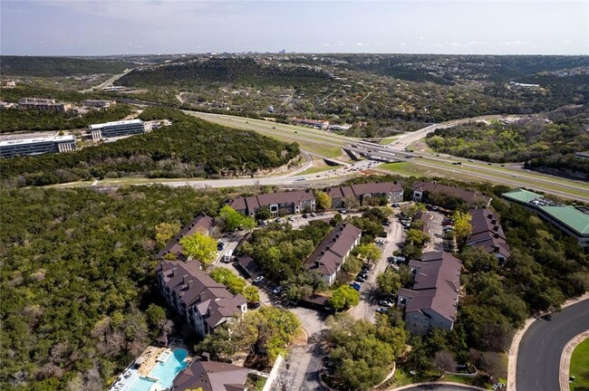 Building Photo - 6000 Shepherd Mountain Cove