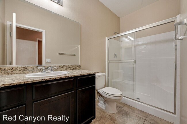 Building Photo - 5 br, 3 bath House - 3321 Nicki Cometa St
