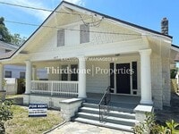 Building Photo - 137 W 18th St