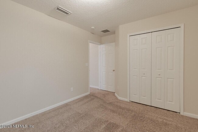 Building Photo - 684 Sid Dr