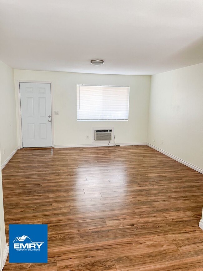 Building Photo - 5040 A St