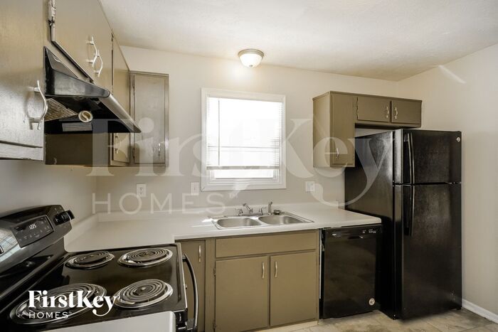 Building Photo - 5717 Simmul Ln