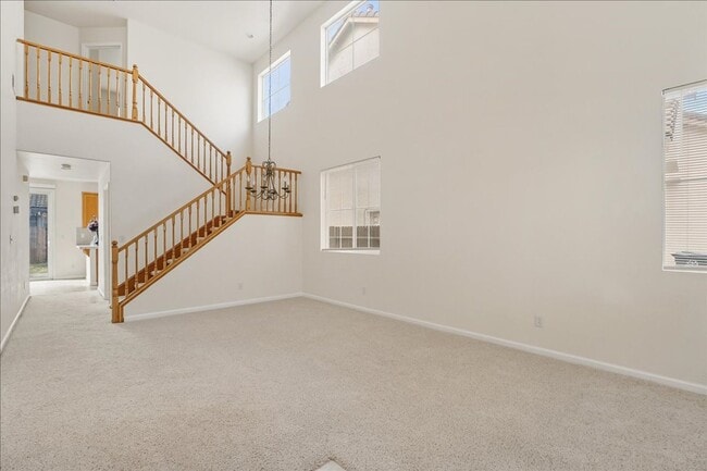 Building Photo - 9074 Piazza Ct