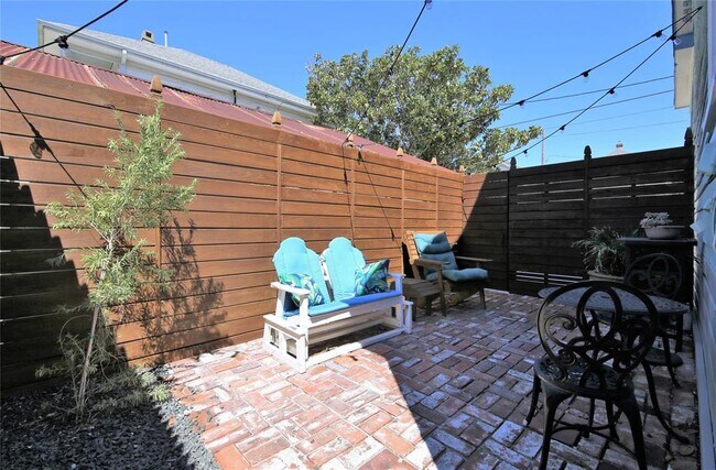 Building Photo - 1409 21st St