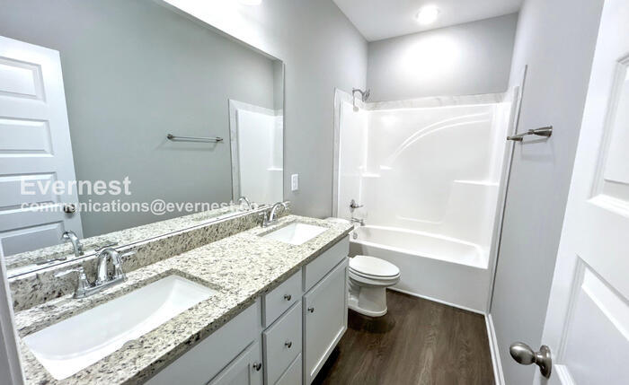 Building Photo - 1020 Echo Rdg Rd