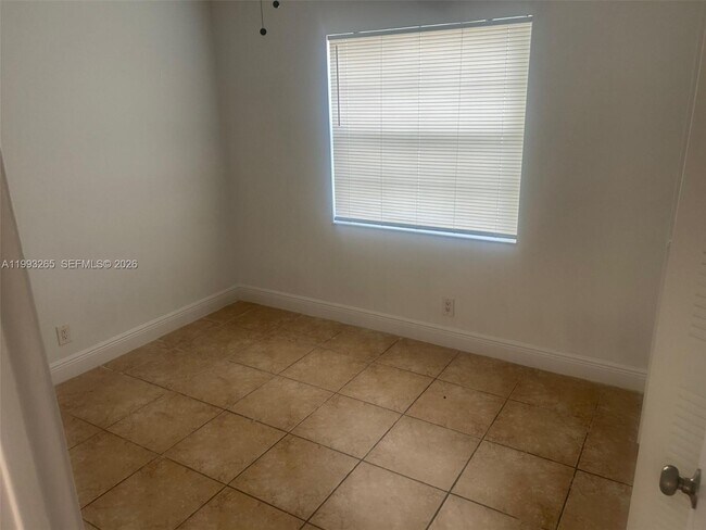 Building Photo - 3748 N University Dr