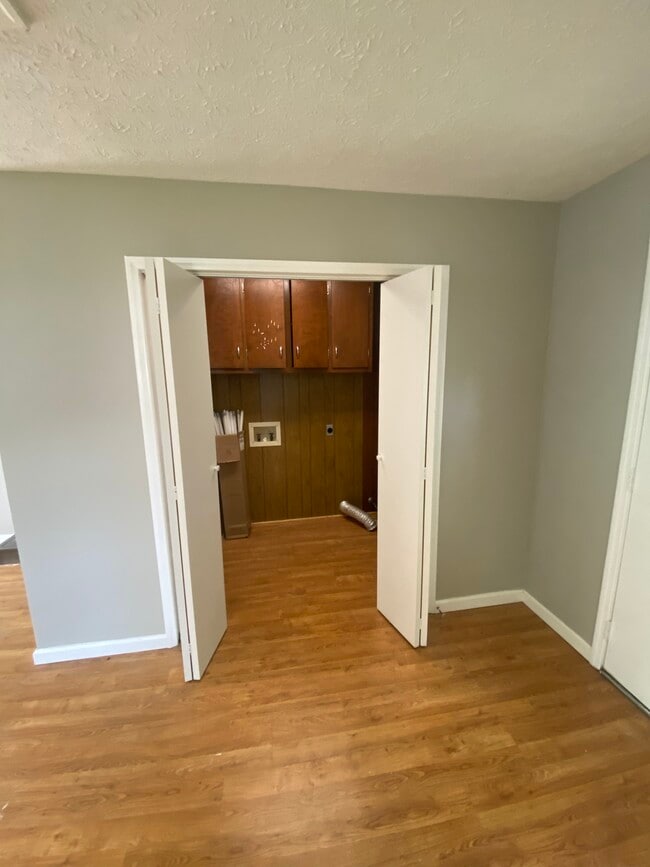 Building Photo - 1823 Grider Pond Rd