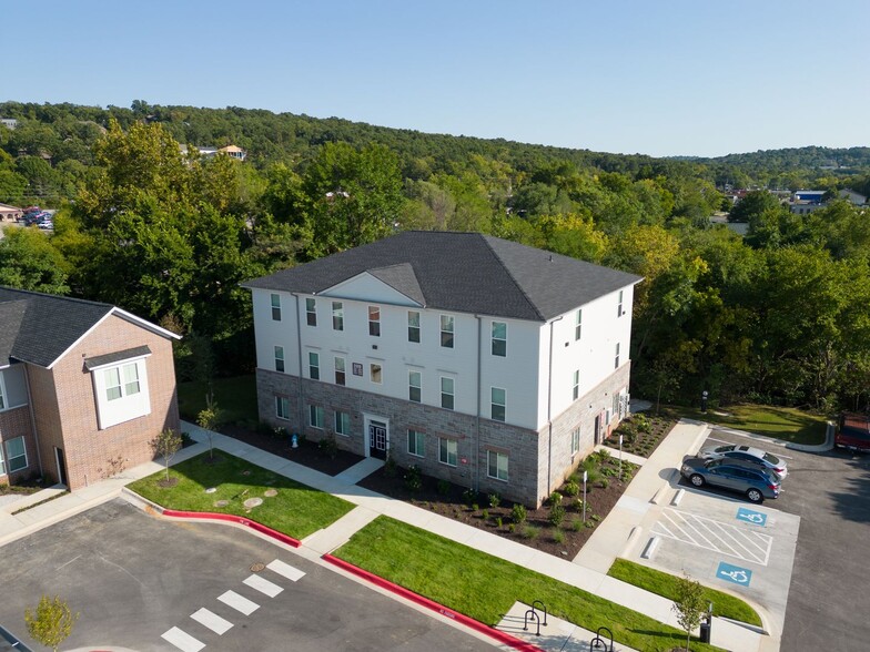 Interior Photo - Thrive Fayetteville