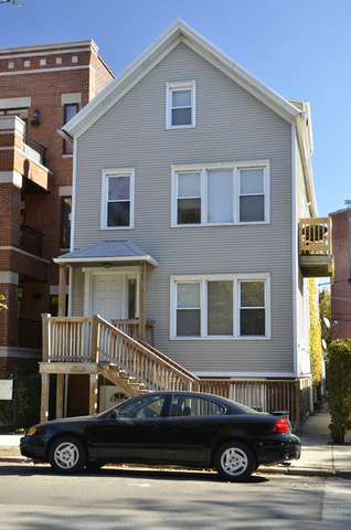 Primary Photo - 2513 N Southport Ave