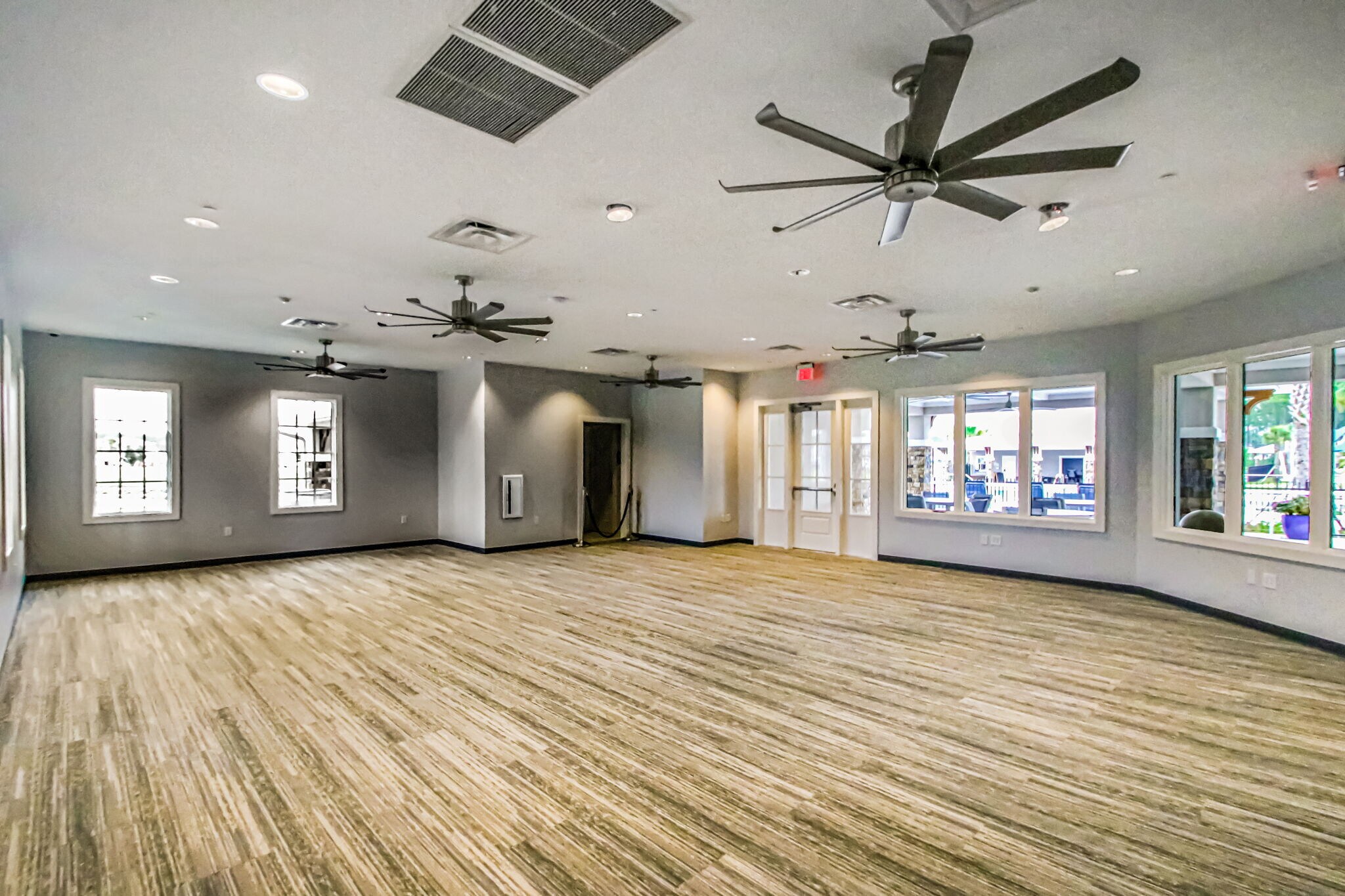 Building Photo - 159 Rose Dew Dr
