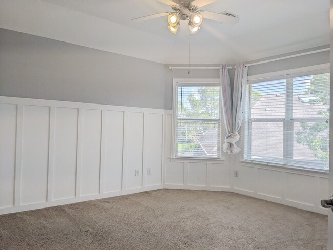 Building Photo - 3054 Summercrest Dr