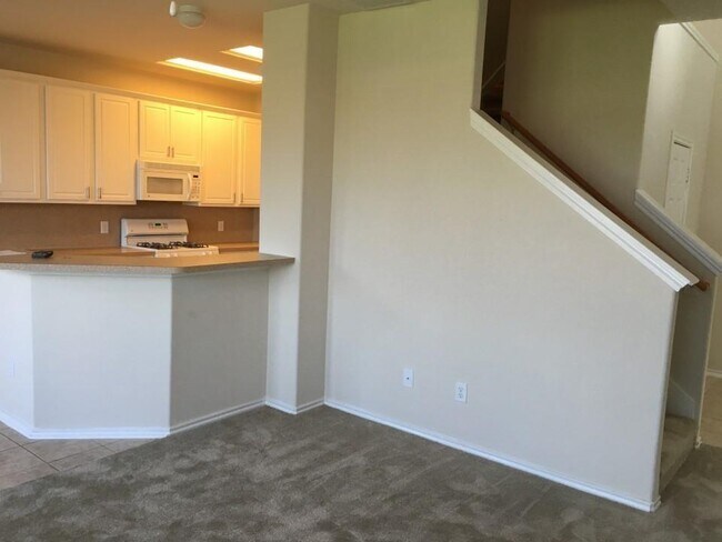 Building Photo - 25311 Calderstone Ct