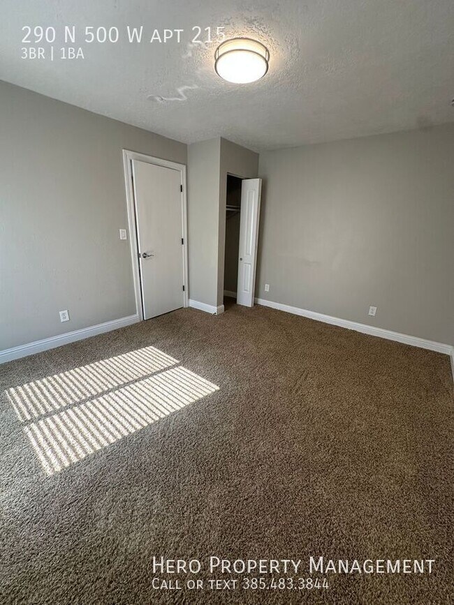 Building Photo - 290 N 500 W