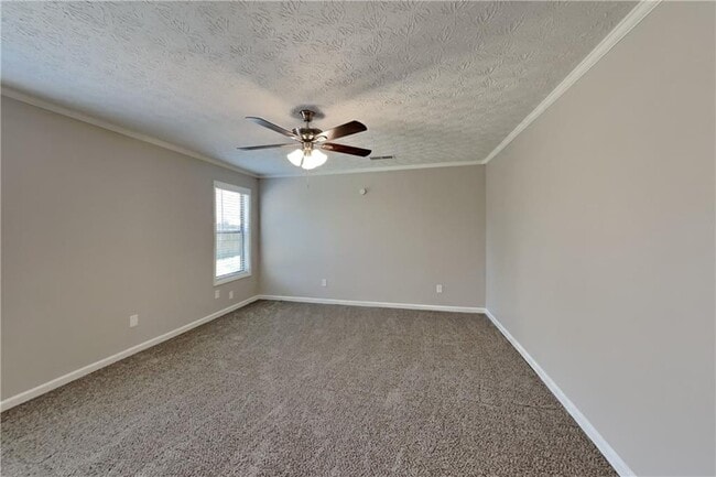 Building Photo - 2041 Kramer Way