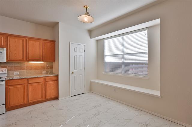 Building Photo - 6224 Dark Forest Dr