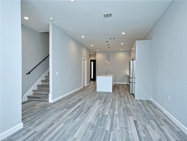 Building Photo - 2108 Tillery St