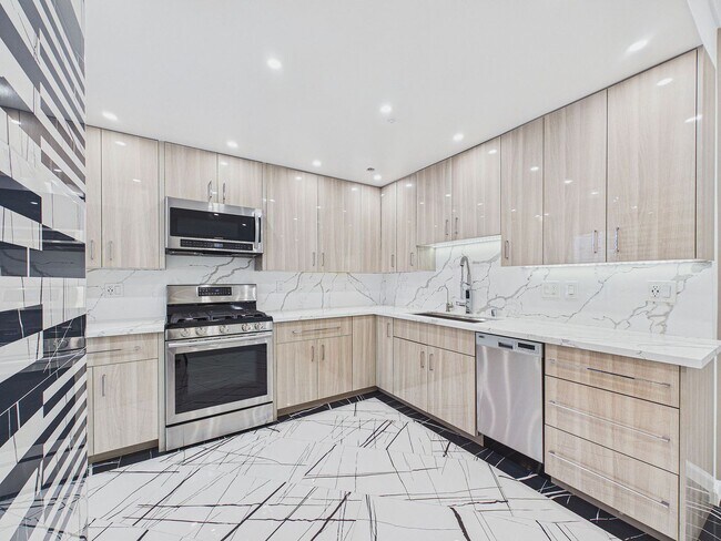 Building Photo - Stylish & Updated 1BD/1BA Condo in Secure Caldecott Community – Parking + In-Unit Laundry