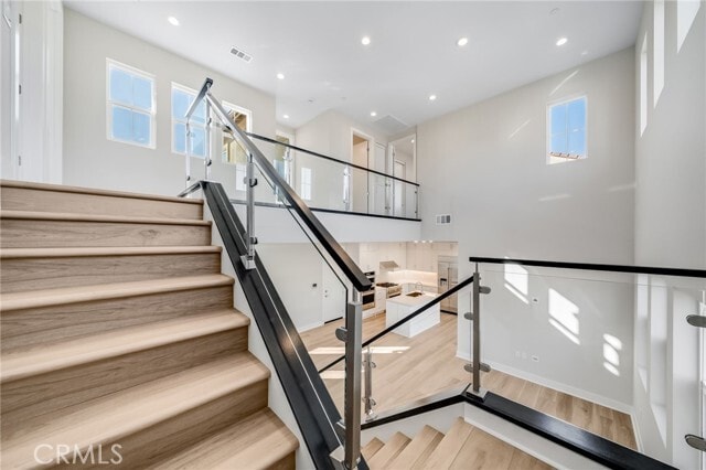 Building Photo - 716 Olivier Dr