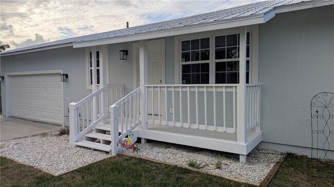 Building Photo - 795 Rolling Hill Dr